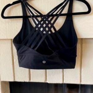 Lululemon Free To Be Moved Bra